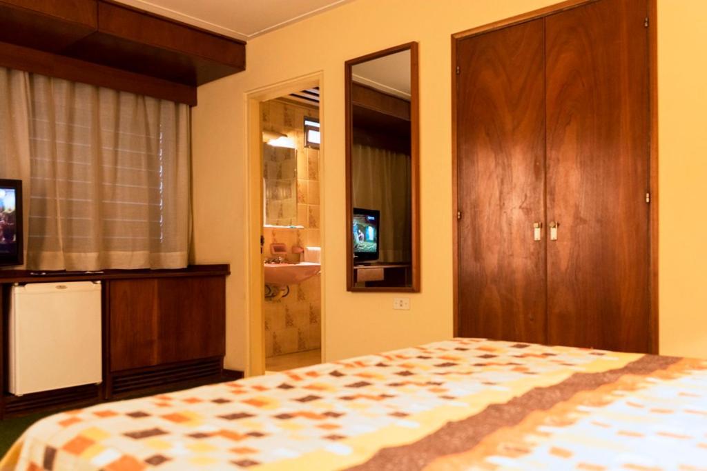 Hotel Del Jardin Сан-Мигель-де-Тукуман Экстерьер фото