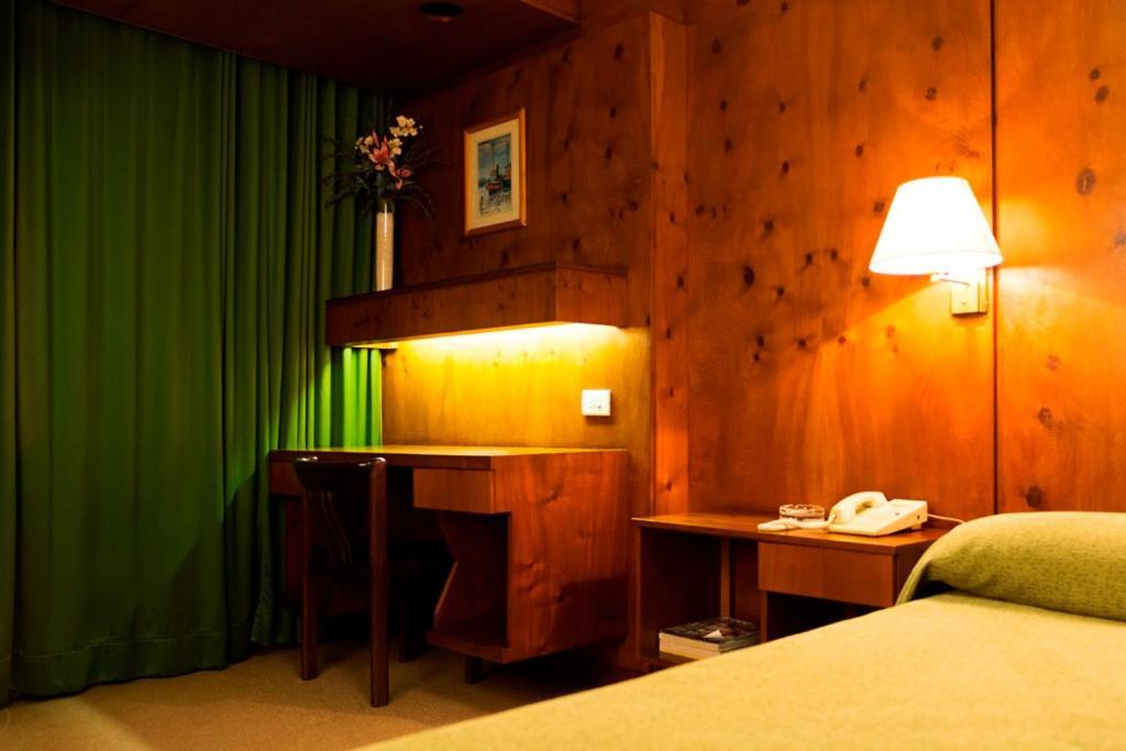Hotel Del Jardin Сан-Мигель-де-Тукуман Экстерьер фото